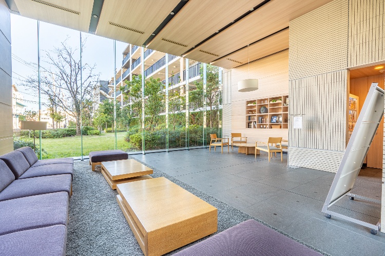 シティテラス横濱戸塚のラウンジ